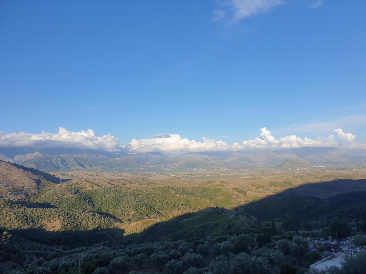 Affittacamere Rosemary House Sarandë Esterno foto
