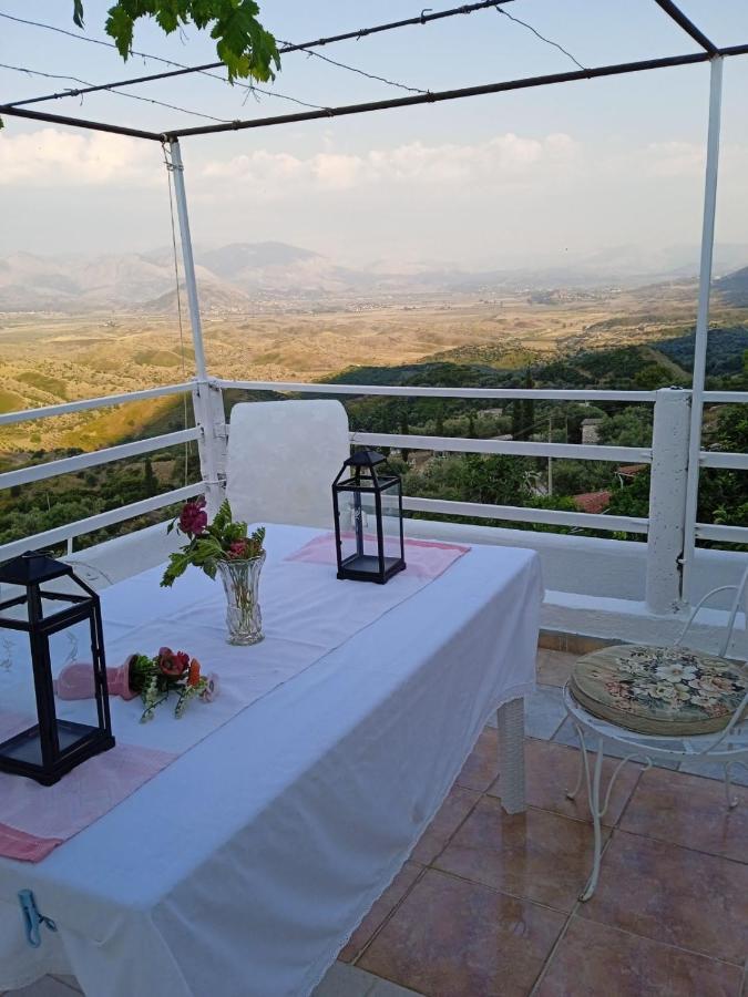 Affittacamere Rosemary House Sarandë Esterno foto