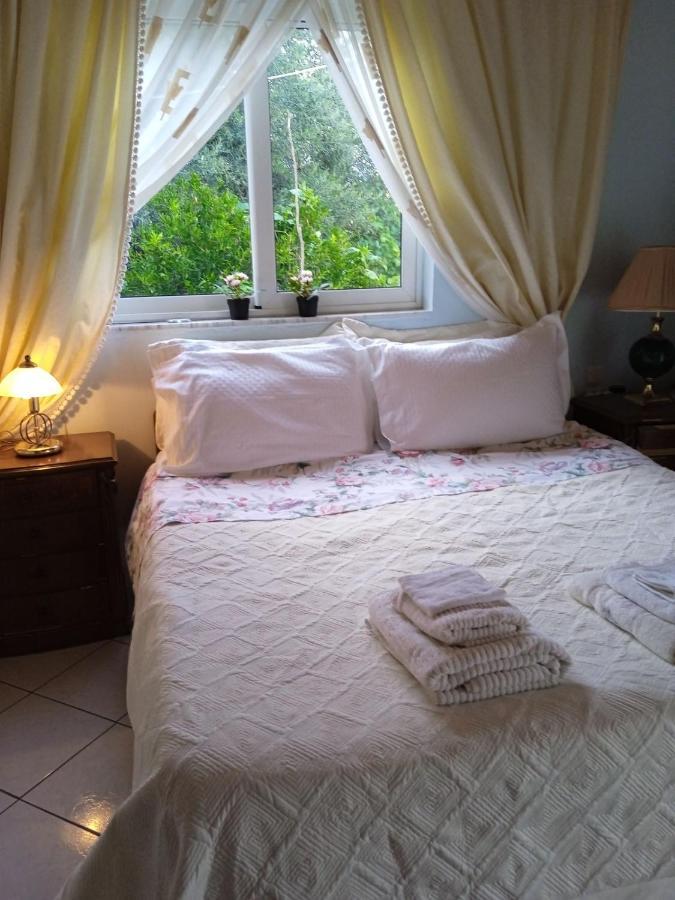 Affittacamere Rosemary House Sarandë Esterno foto